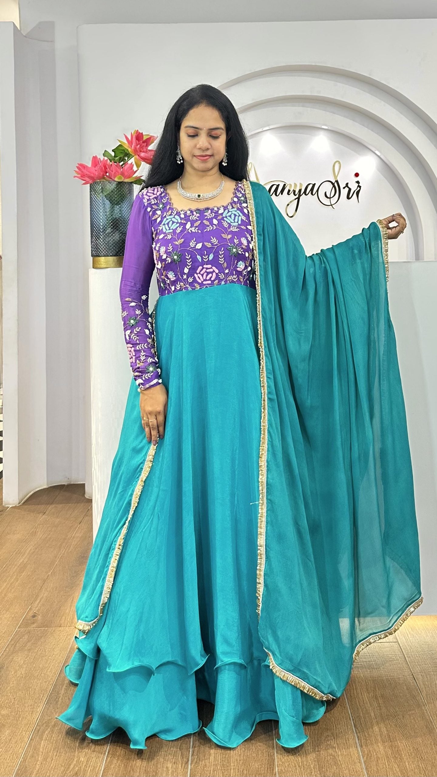 Shefali Suit