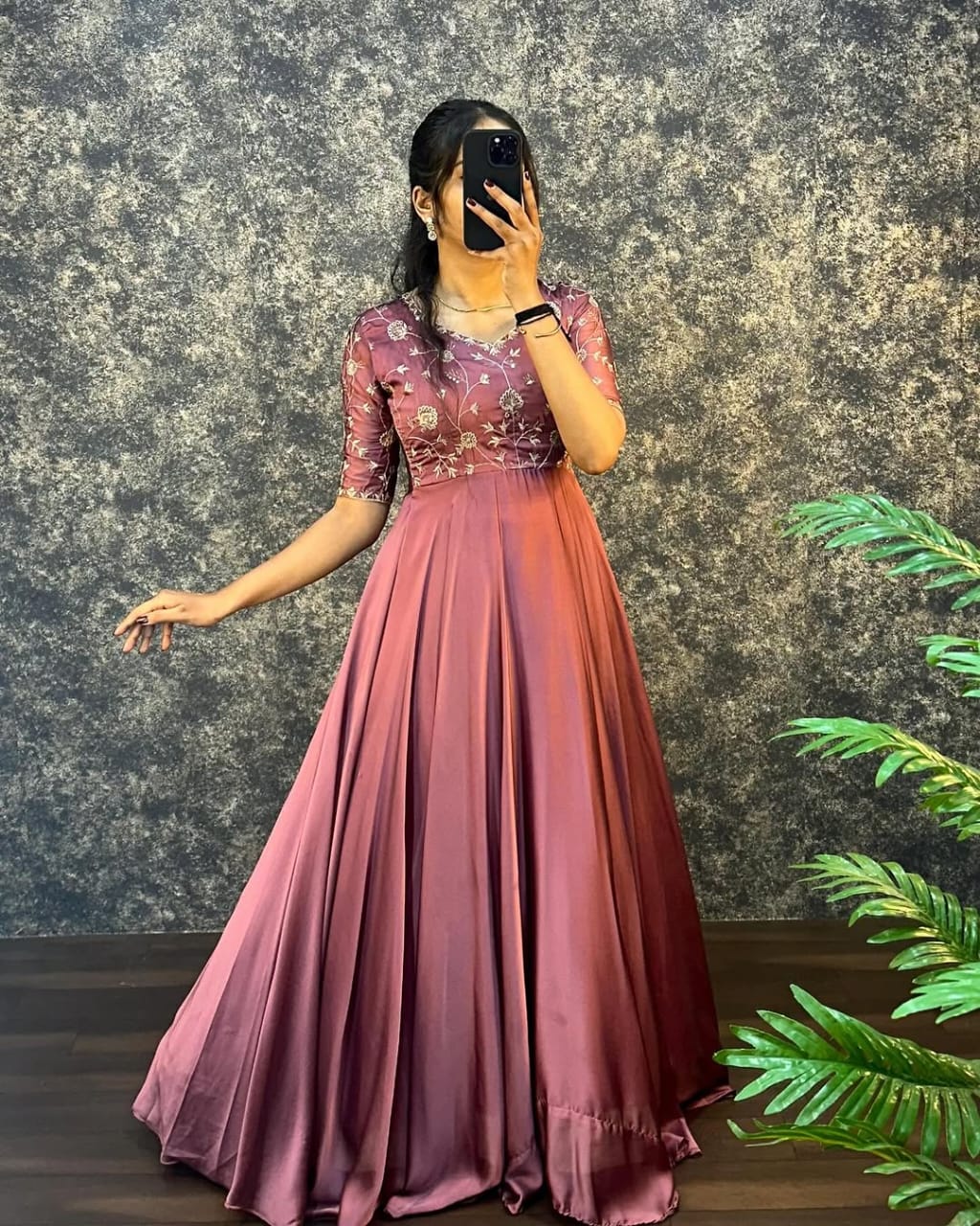 Ishani Suit