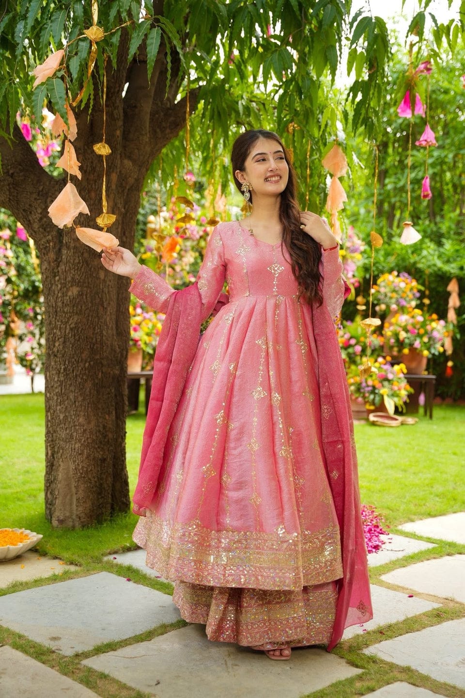 Roshni Pink Suit
