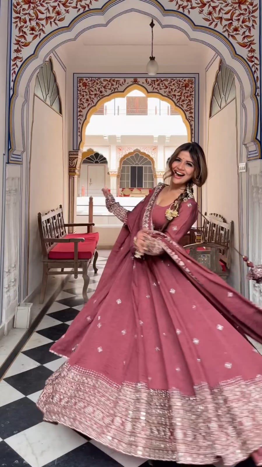 Sanaya Suit