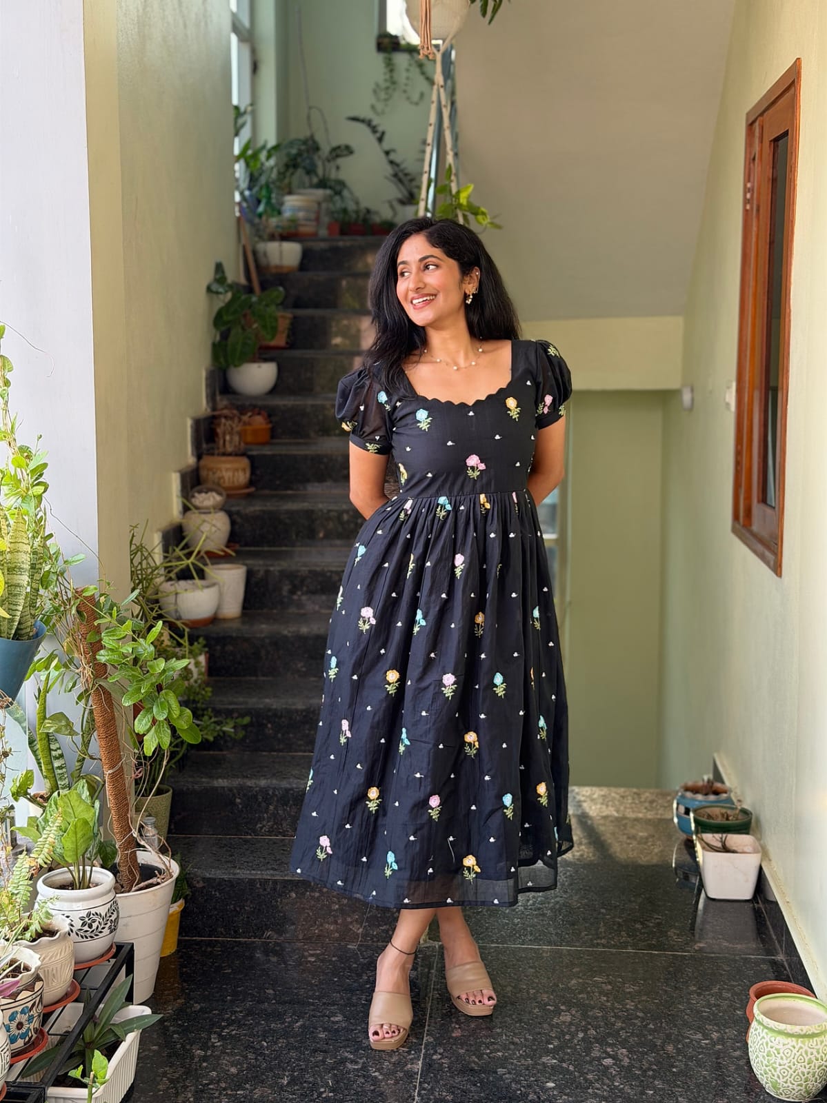 Neelam Maxi