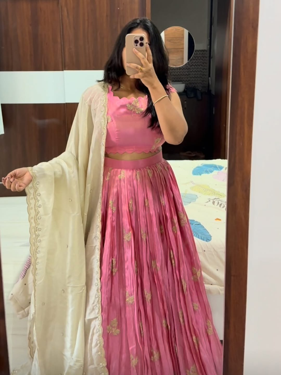 Aabha Pink