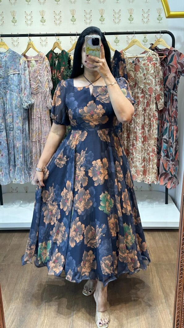 Astha maxi