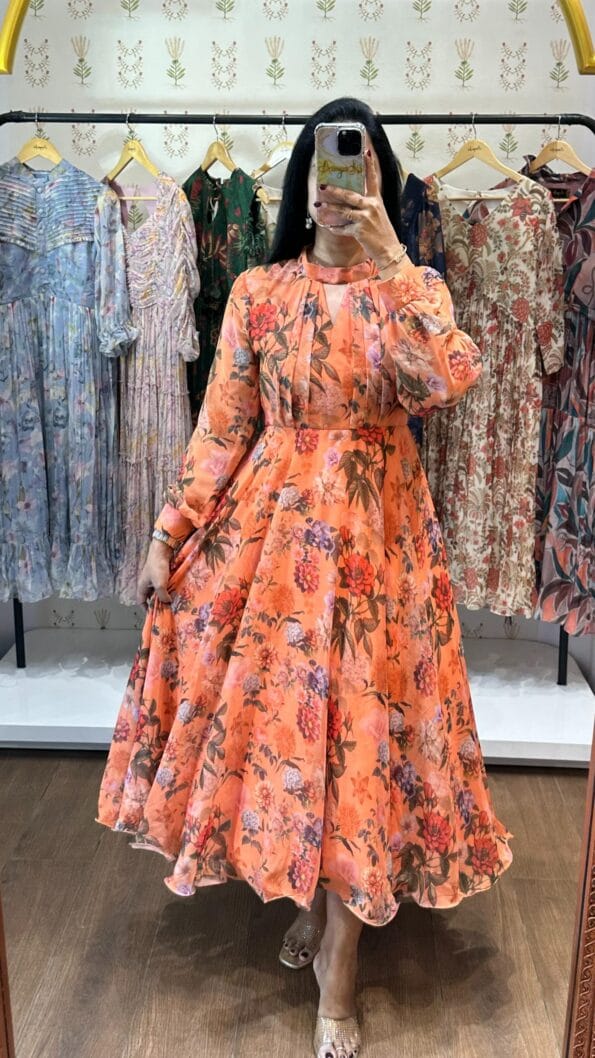 Astha maxi