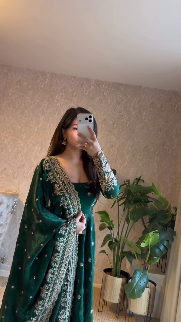 Dhriti Green