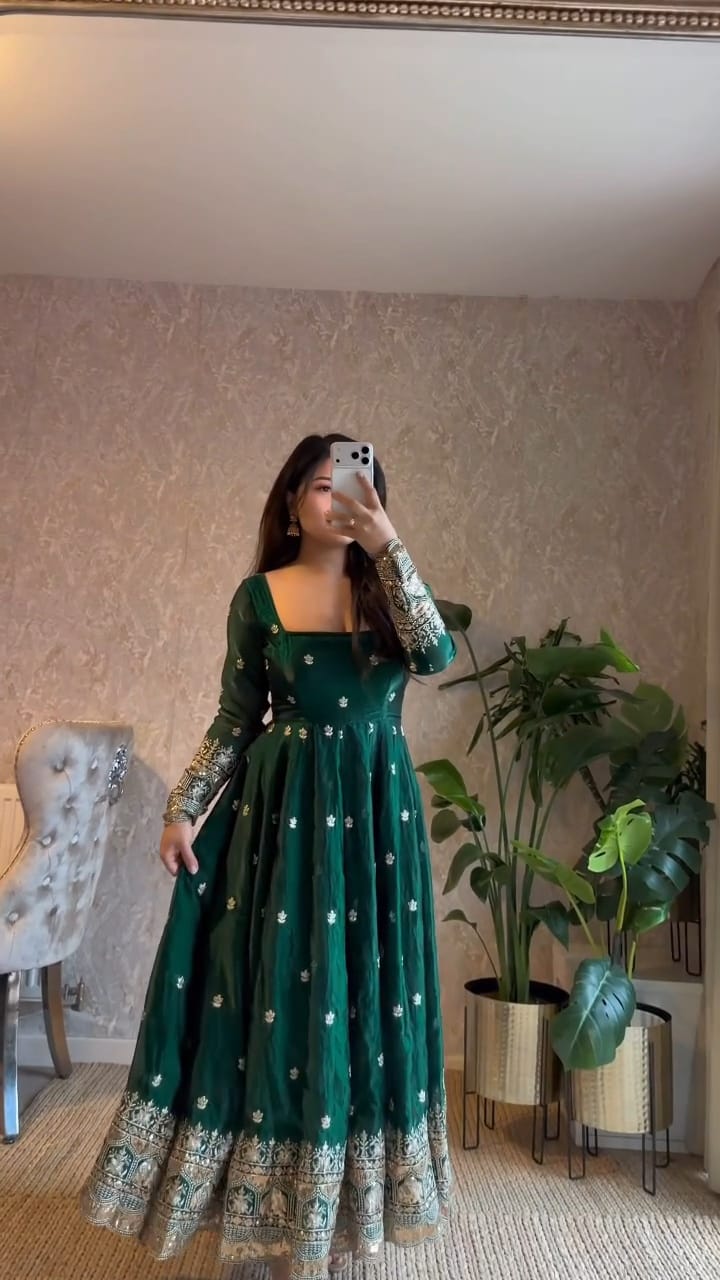 Dhriti Green