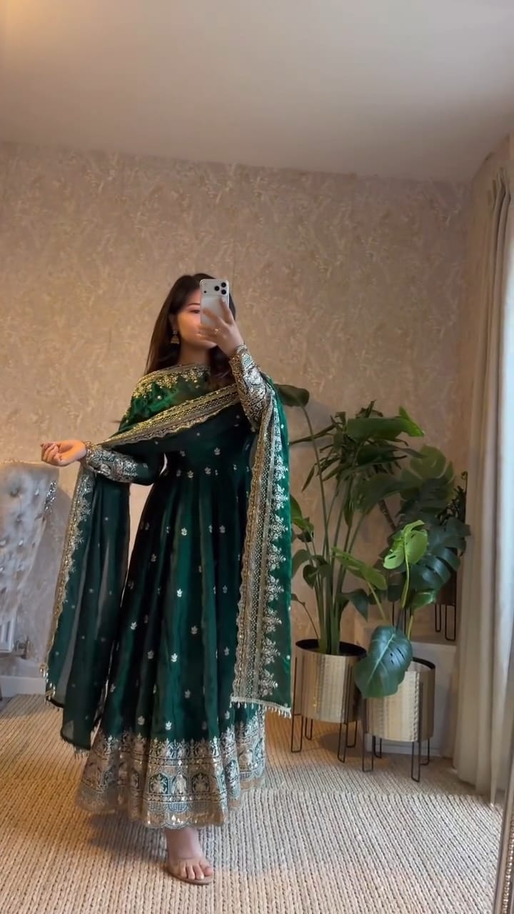 Dhriti Green
