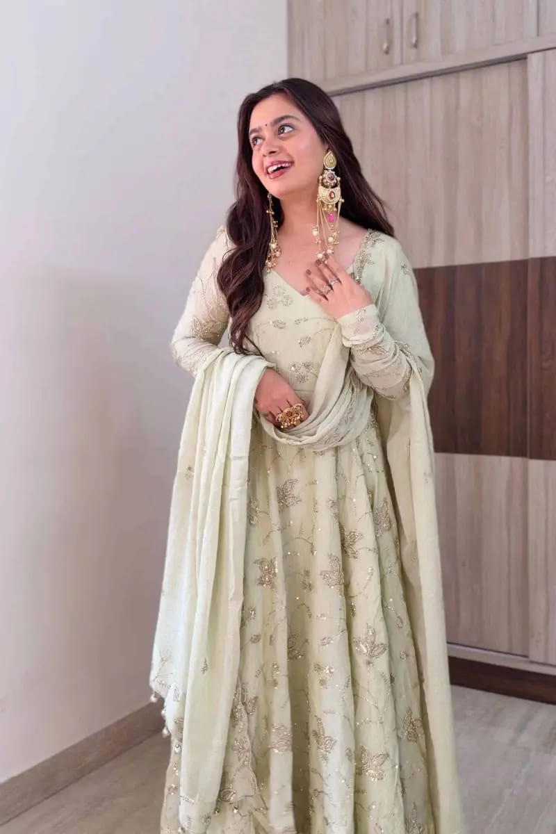 Chitra Suit