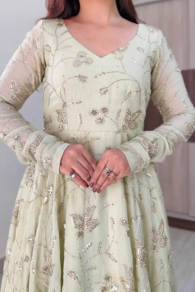 Chitra Suit